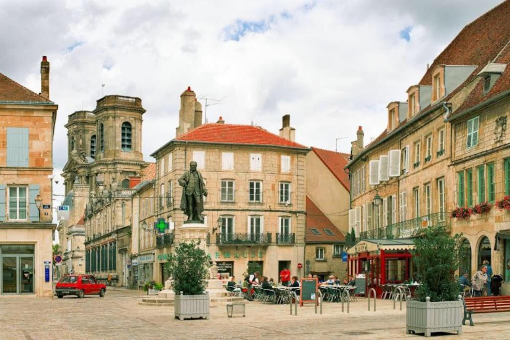 Le Petit Cloitre Langres Exterior foto